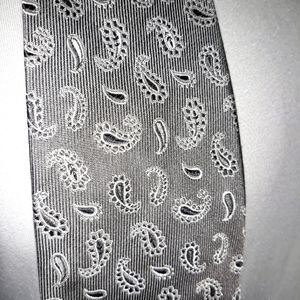 Royal Classic silk tie